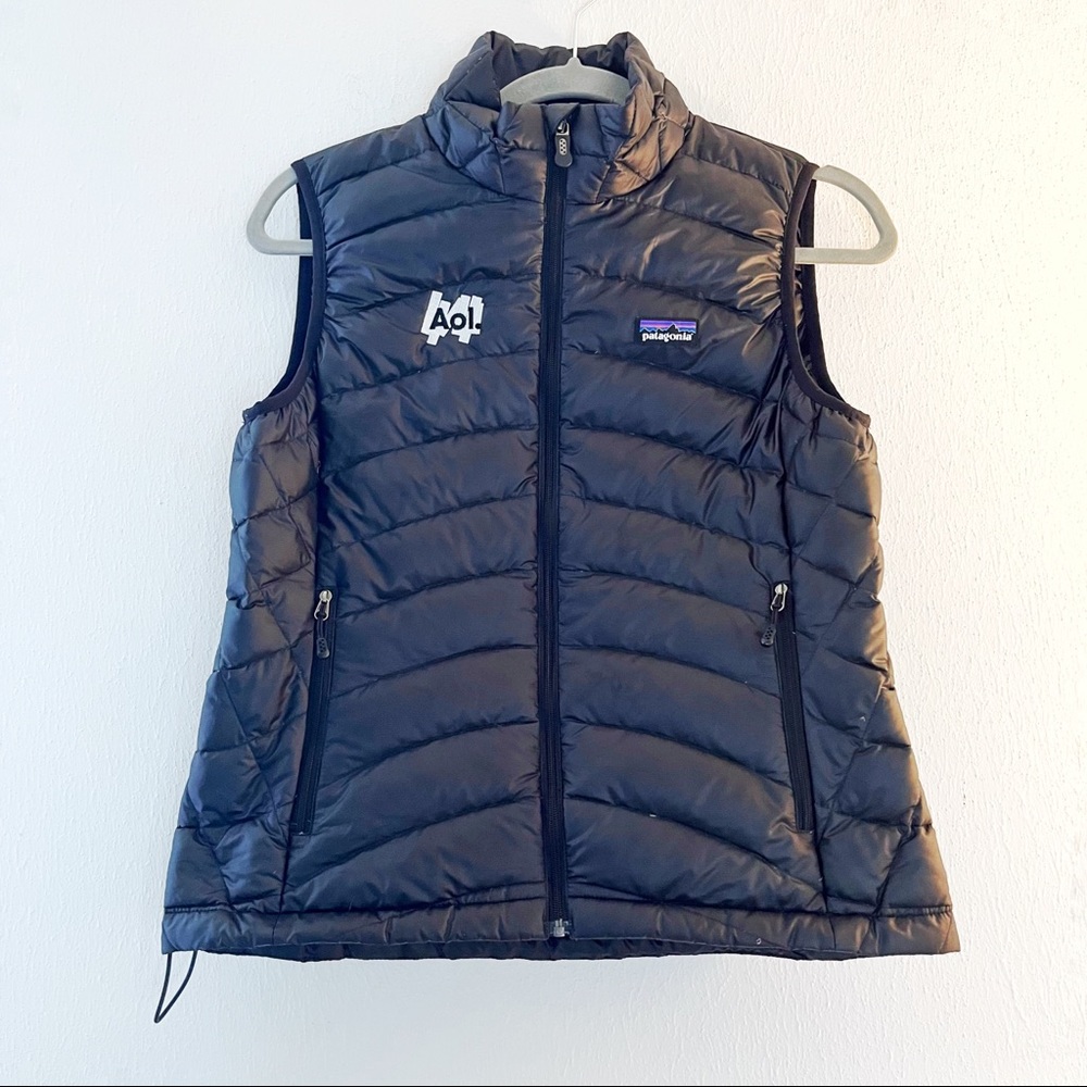 Patagonia Vest Black Women's Down Sweater Vest Sz S EUC w/ AOL Logo SOLD OUT!